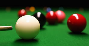 Play Snooker